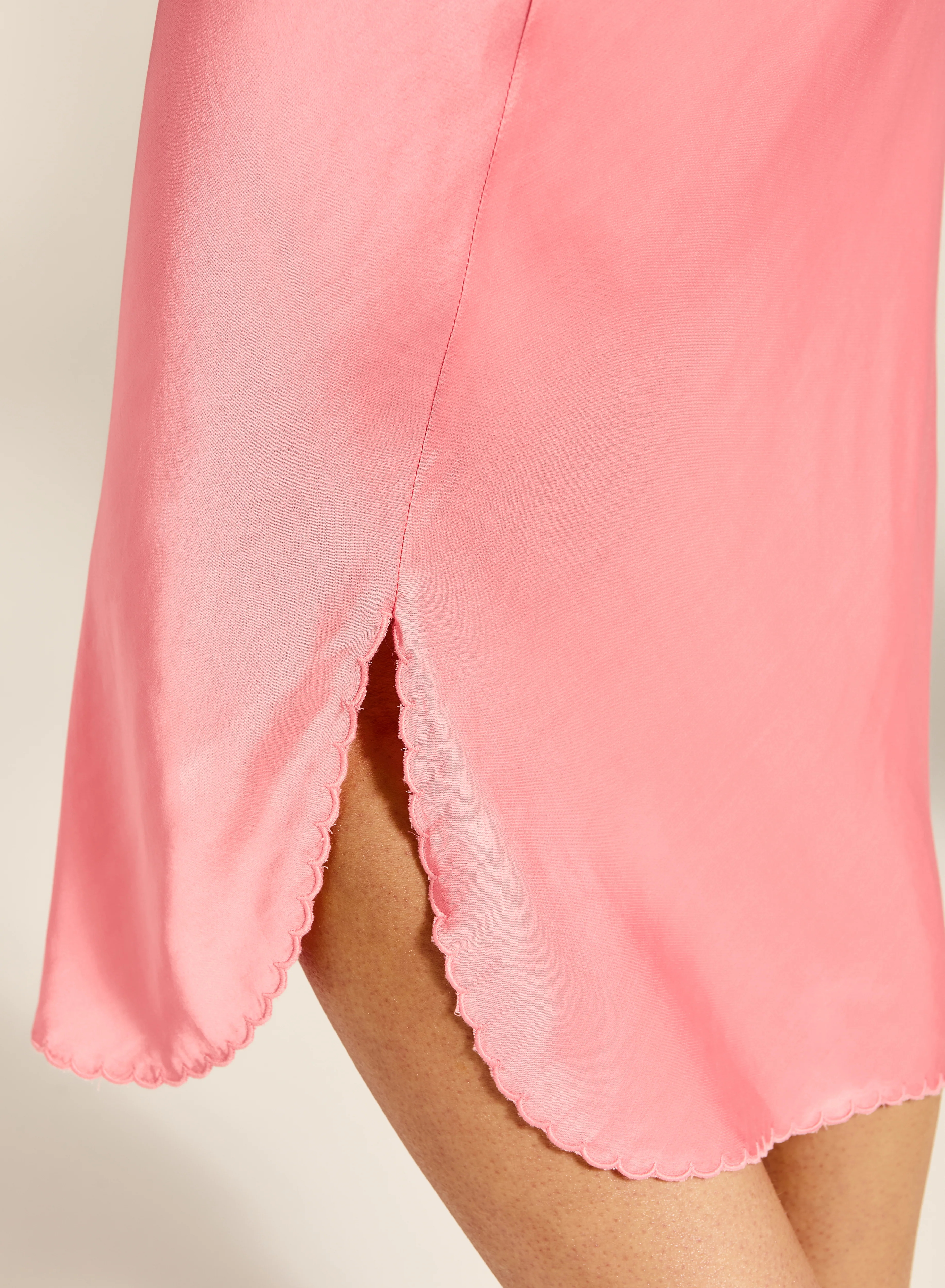 Utopia Estella Midi Dress - Image 6
