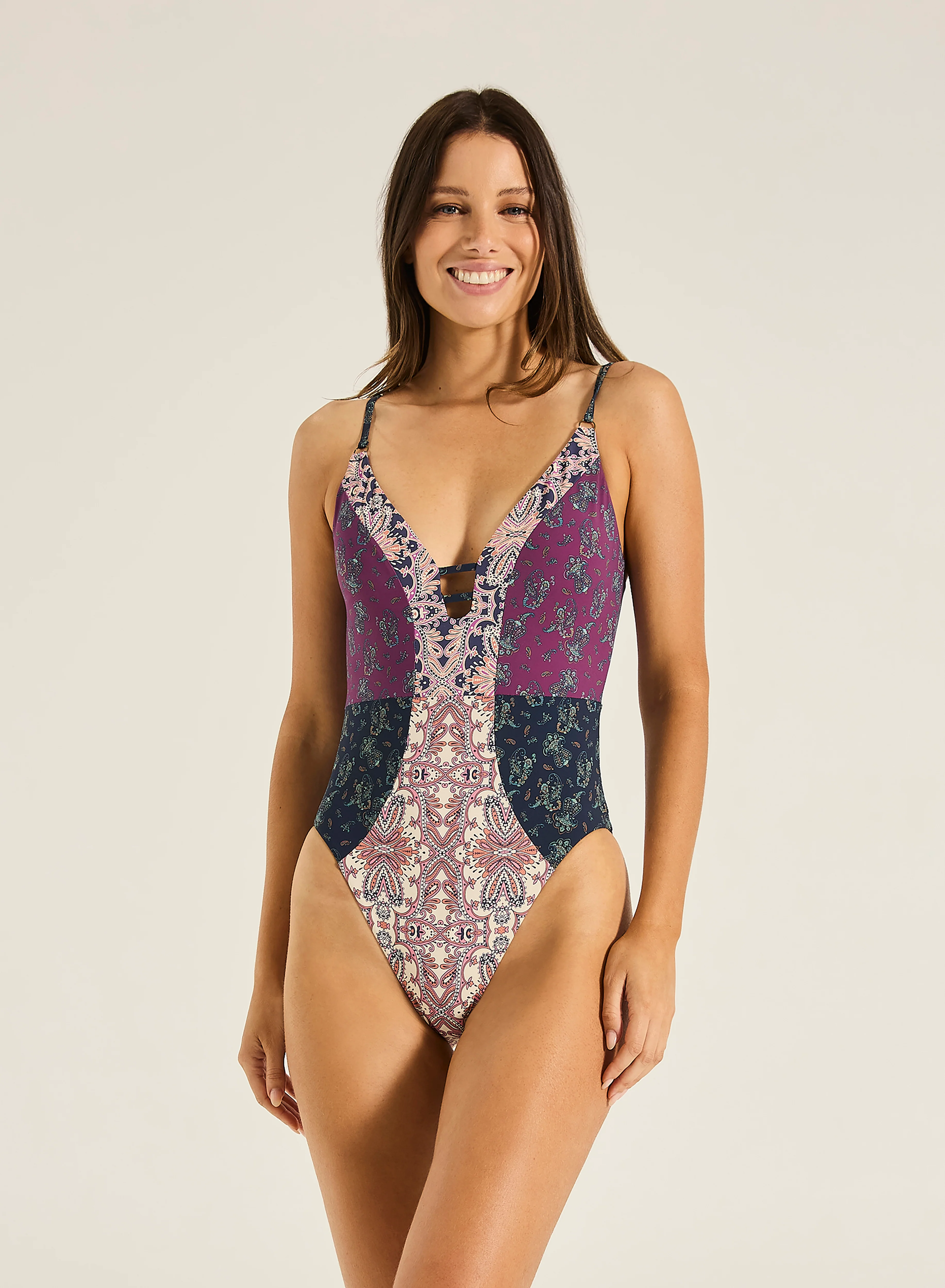 Paraiso Veronia One Piece - Image 4